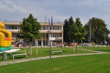 Deň obce Hul 1.ročník - 13.9.2014 - otvorí sa v novom okne Deň obce Hul 1.ročník - 13.9.2014 - otvorí sa v novom okne