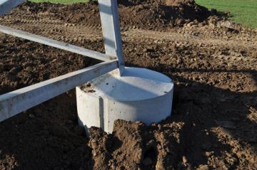 Budovanie základov pre rozvodnú sieť 2x400kV Gabčíkovo - Mochovce (kataster obce Hul) - 5.11.2014 Gabčíkovo - Mochovce (kataster obce Hul) - 5.11.2014 - otvorí sa v novom okne Budovanie základov pre rozvodnú sieť 2x400kV Gabčíkovo - Mochovce (kataster obce Hul) - 5.11.2014 Gabčíkovo - Mochovce (kataster obce Hul) - 5.11.2014 - otvorí sa v novom okne