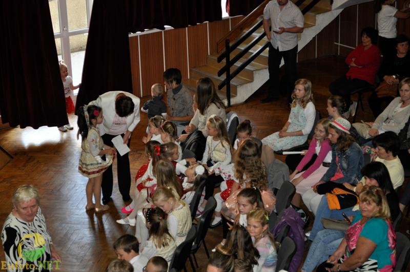 Fotogaléria Deň matiek v obci Hul (68) Deň matiek v obci Hul