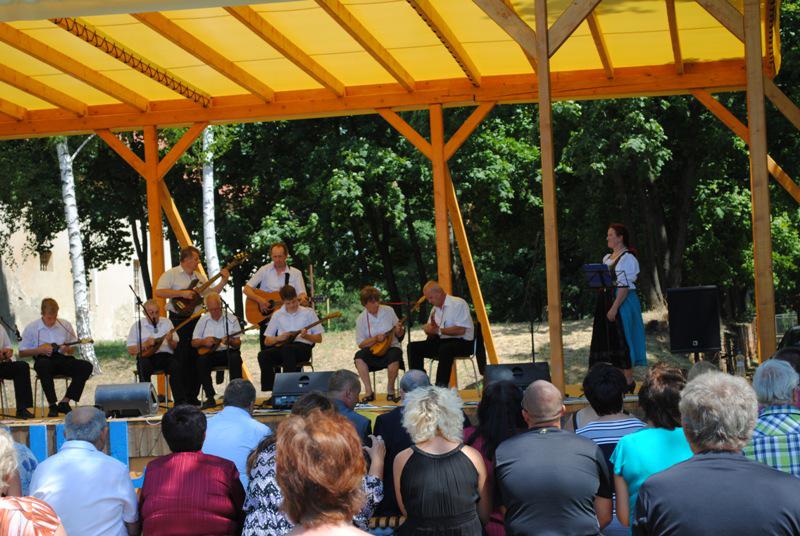 Fotogaléria Deň obce v Huli 5.7.2015 (134) Deň obce v Huli 5.7.2015